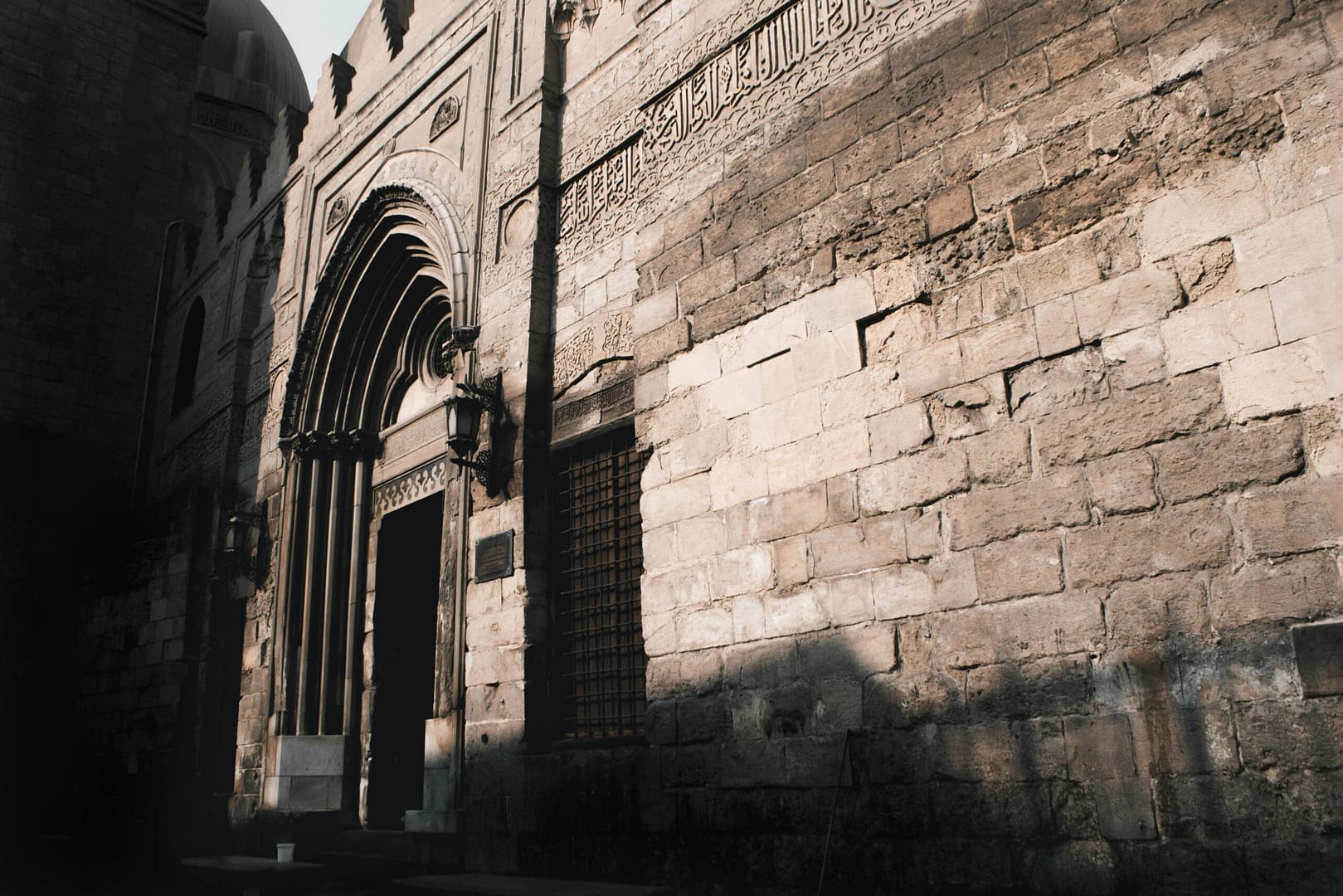 مصر… أرض الحضارة والتحديات