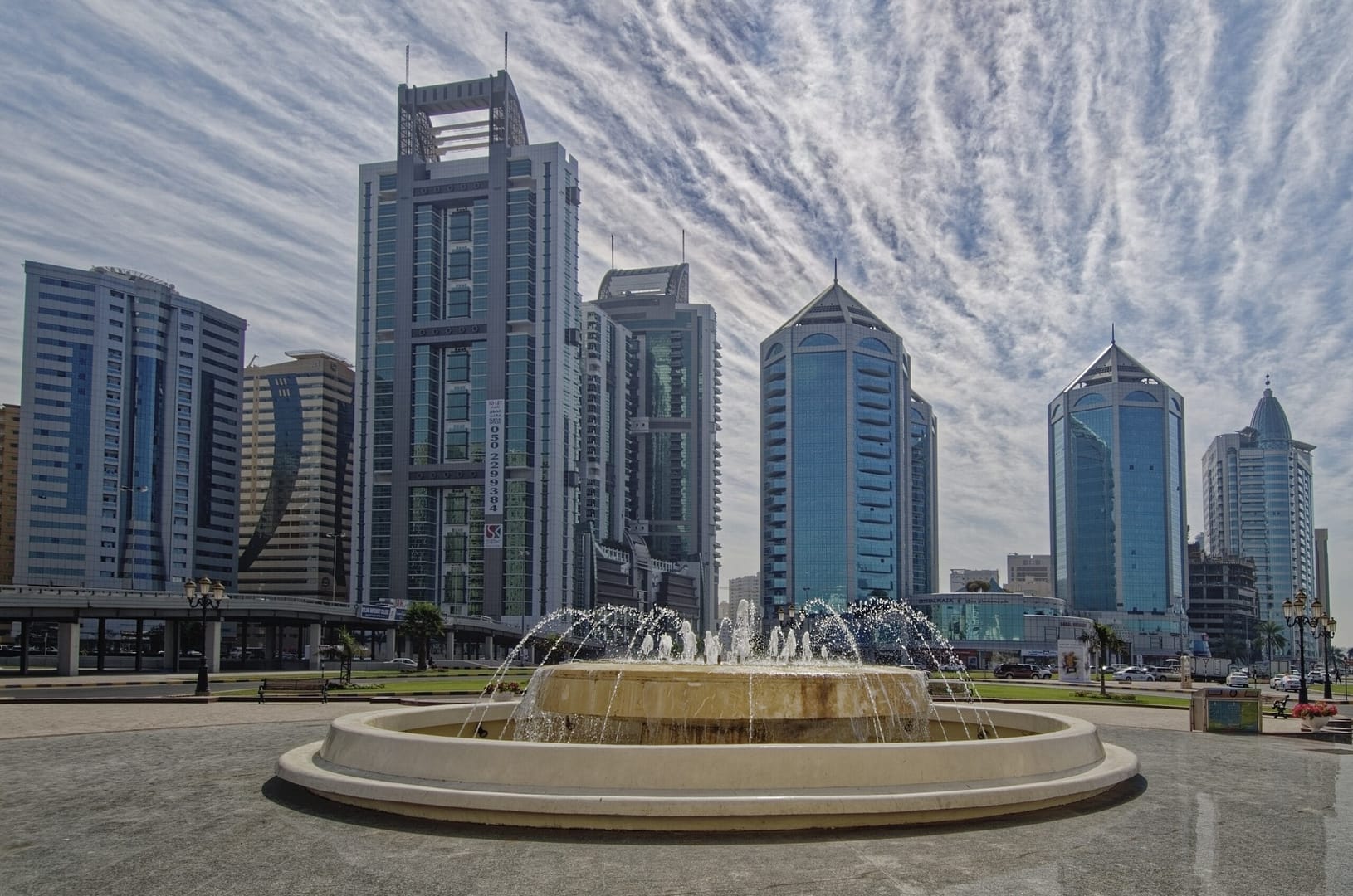 تداولات عقارات الشارقة تقفز 31.9% إلى 13.2 مليار درهم